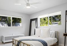 Others 2 Beach Bliss 10 Mins to Waves 3BR Oasis With Pool