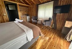 อื่นๆ 2 Ruby Bungalov