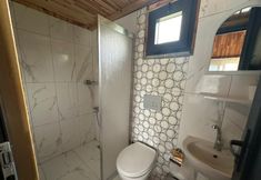 อื่นๆ 7 Ruby Bungalov