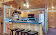 อื่นๆ 3 Lakefront Presque Isle Cabin w/ Private Dock