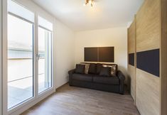 Others 7 Nest - Stampfenbachstrasse