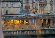 Others 4 Stunning Studio Flat w/ Picturesque View - Bath!