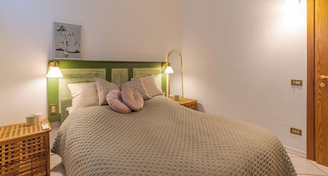 Others 2 Brentano Giardino