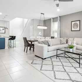 Room 1 Modern Family 6BR Home w Pool Close to Disney, Hotel Kabupaten Polk