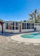 Imej utama Chic Jacksonville Beach Home w/ Private Pool!