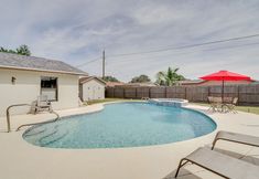 Others 7 'space Coast' Getaway w/ Outdoor Pool & Spa!
