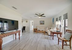 Others 3 'space Coast' Getaway w/ Outdoor Pool & Spa!