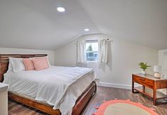 Others 2 Deck + Game Room: Redmond Home ~ 17 Mi to Seattle