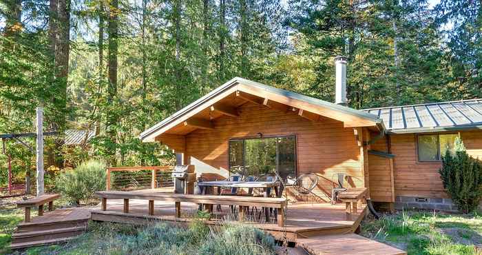 Others Riverfront Rhododendron Cabin Rental w/ Deck!