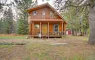 อื่นๆ 2 Donnelly Cabin w/ Private Deck: Near Lake Cascade!