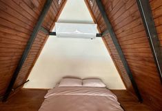 기타 5 Mavera Deluxe Bungalov