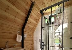 기타 3 Mavera Deluxe Bungalov