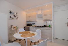 기타 7 ShortStayPoland Batorego B139