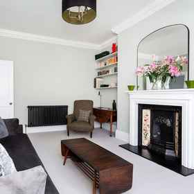 Primary image 1 Perfect Pied-a-terre in Clapham by Underthedoormat, Balham Hotels