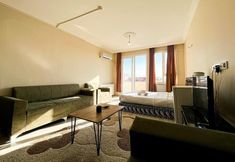 其他 3 Life Artemis Bornova