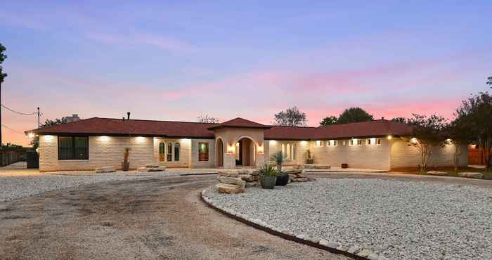 Others Guadalupe Bluff Mediterranean 5 Bedroom Home