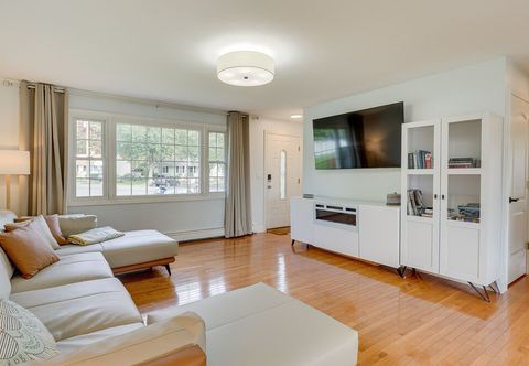 其他 Charming West Haven Home - Walk to Beach!