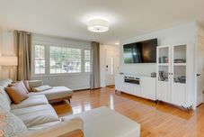 其他 Charming West Haven Home - Walk to Beach!