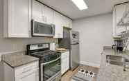 Others 2 Anchorage Townhome w/ Smart TVs Near Downtown!