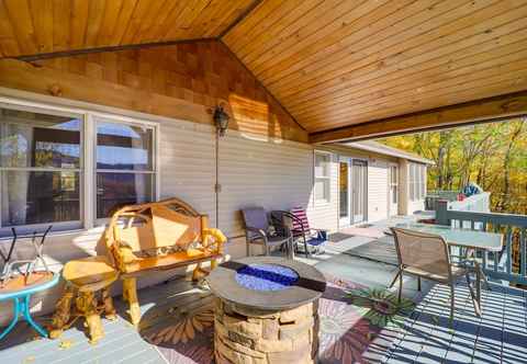 Others Banner Elk Vacation Rental w/ Decks & Views!