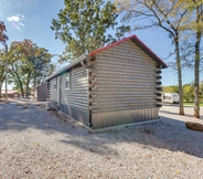 Others 6 Rustic Caledonia Cabin Near State Parks & Boating!