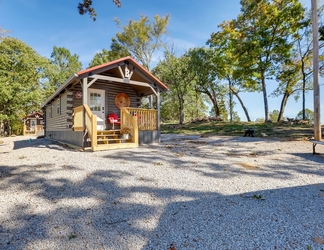 Lain-lain 2 Rustic Caledonia Cabin Near State Parks & Boating!