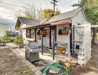 อื่นๆ 2 Charming Ellensburg Cottage w/ Private Outdoor Bar