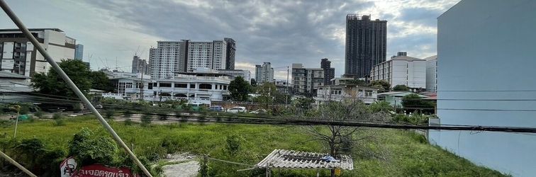 อื่นๆ Palace Hostel