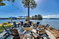 Others Lake Martin Retreat w/ Beach, Boat Dock + Fire Pit