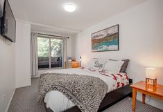Others 2 The Great Escape 2 Bdrm w Private Sauna