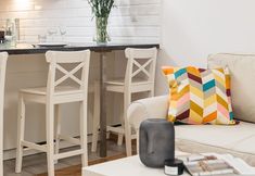 기타 6 Harmony Studio - LoftAffair