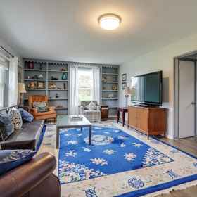 Primary image1Quaint Ripley Retreat - 5 Mi to Ripley Beach!,肖托夸县飯店