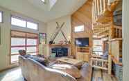 Others 4 Mammoth Lakes Condo - Steps to Ski Lift!