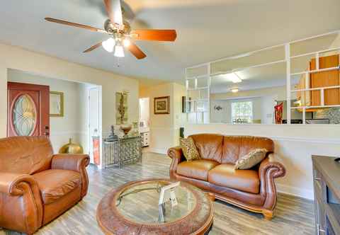 Lain-lain Central High Point Home Rental < 1 Mi to Downtown!