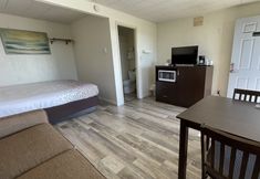 其他 4 Holiday Motel