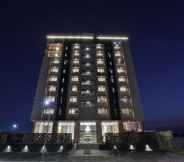 Others 5 Hotel Empyrean