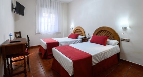 Others 2 HOTEL JM CAMAS