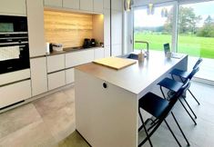 其他 7 Spacious & Luxurious 5 bedrooms House