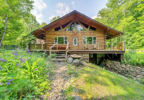 Others Oswegatchie River Cabin w/ Kayaks + Fire Pit!