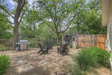 Others The Grove Combo