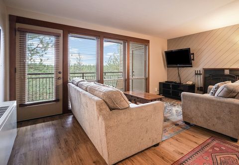 Others Seventh Mountain 1123 3 Bedroom Condo by RedAwning