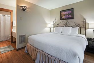 Others 4 Seventh Mountain 1123 3 Bedroom Condo by RedAwning