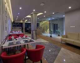Grand Continent Hosur A Sarovar Portico Affiliate Hotel, 1.335.996 VND