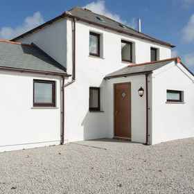 Primary image 1 Cornish Views, Deviock Hotels