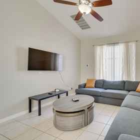 Interior 1 Near Golf Courses: Modern Davenport Home w/ Pool, Calabay Palms Villa Hotels