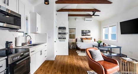 Others 2 Walk to the waterfront The South Sound