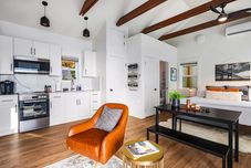 อื่นๆ Walk to the waterfront The South Sound