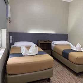 Primary image 1 Domestic Guesthouse Budget Hotel NAIA, Manila Memorial Park Sucat Sales Hotels