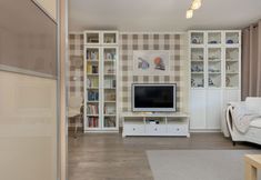 Others 5 Soft Beige Raniuszka by Renters