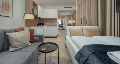 Others 2 Elegant Studio in Wroclaw by Renters